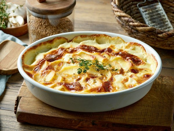 Comment préparer un gratin de courgettes sans crème pour un repas léger et savoureux?